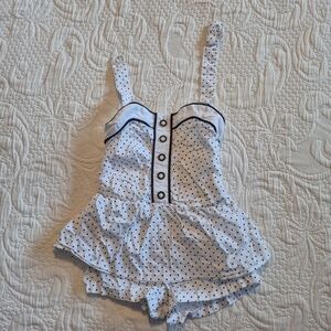 Janie and Jack girls size 6 -12 months white with blue polka dot romper VGUC